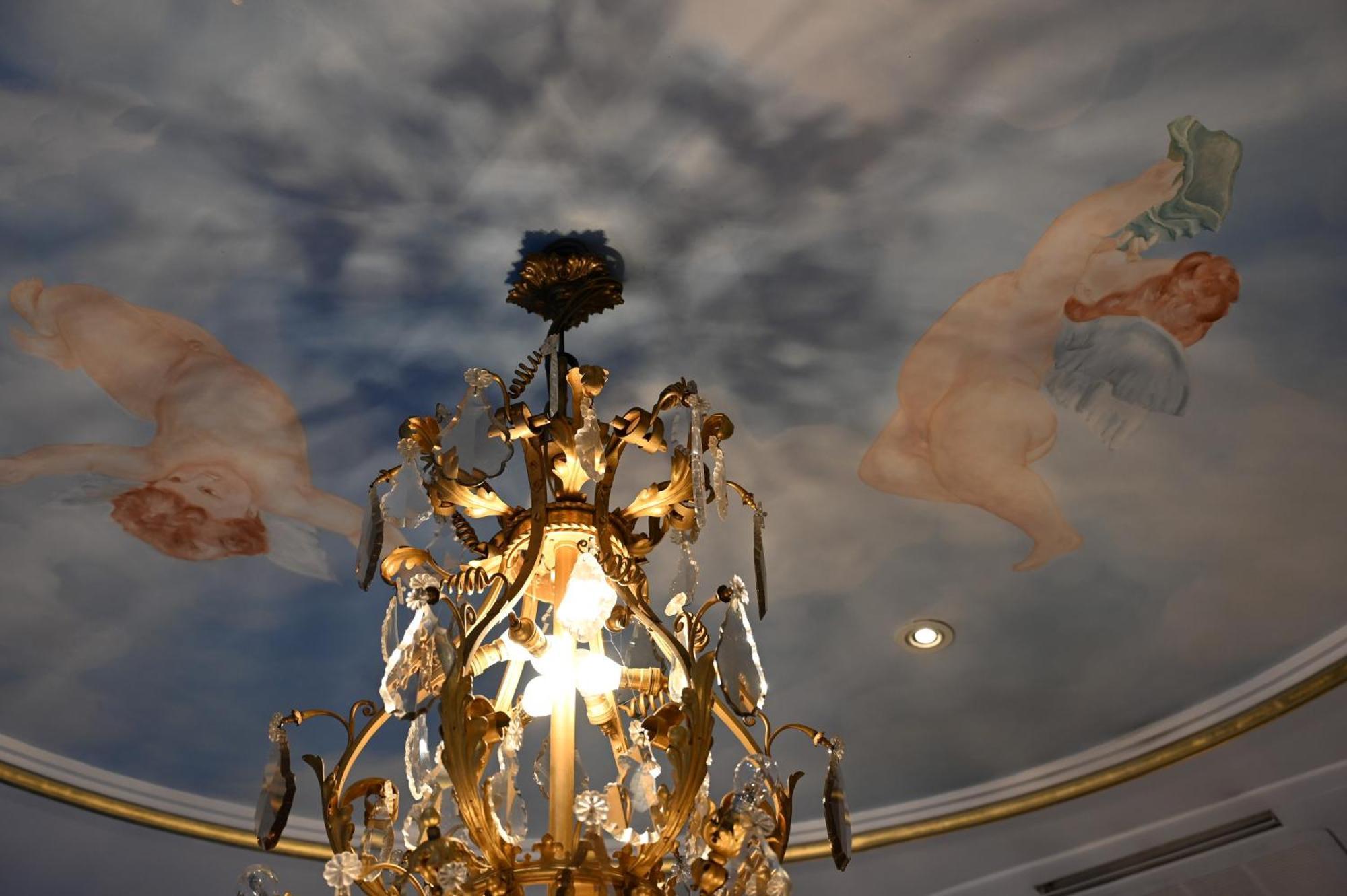 Hotel La Villa Eugene เอแปร์เน ภายนอก รูปภาพ